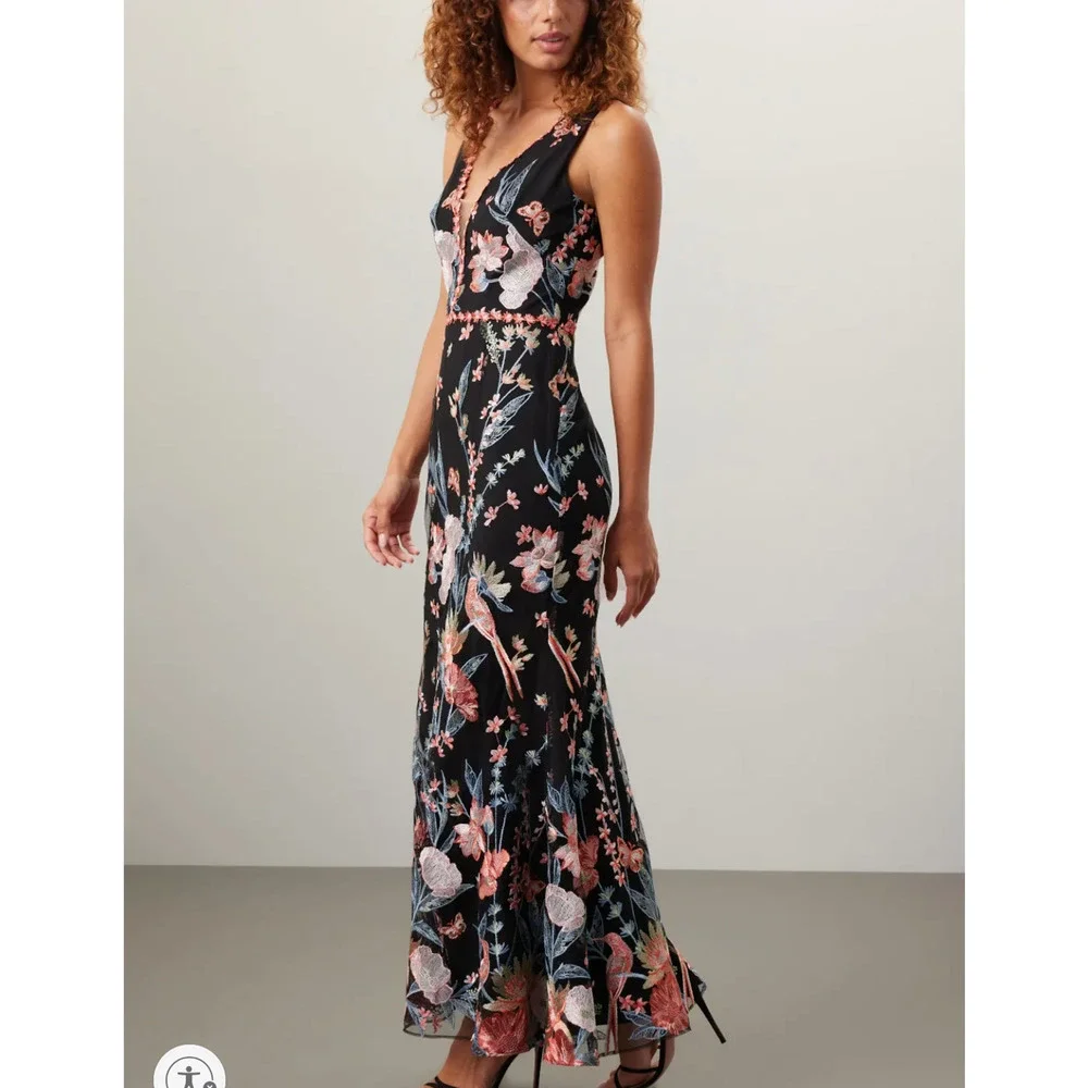 Marchesa Notte Black Embroidered Butterfly Gown SIZE 2 Mermaid Formal Dress $510 - Picture 1 of 11